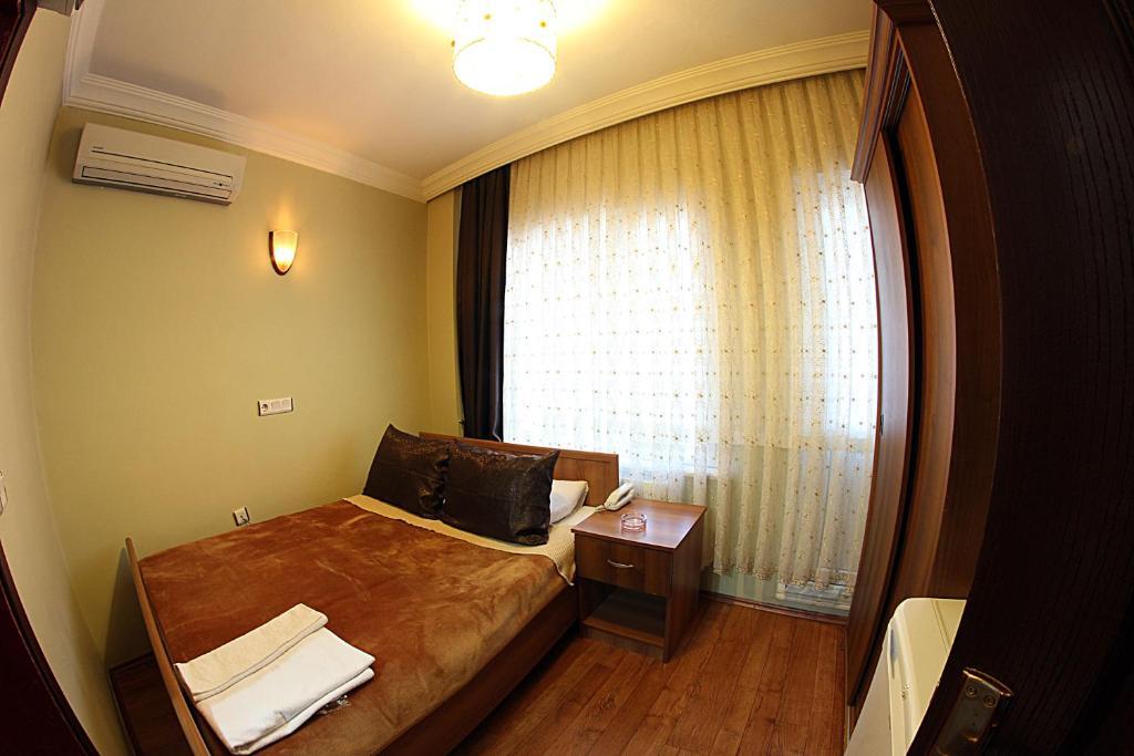 Paradise 3*