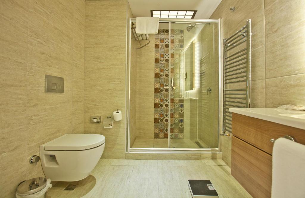 Aparthotel Collage Cihangir 33 2*