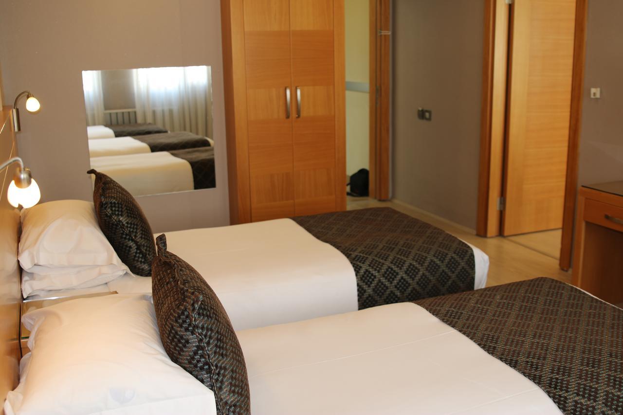 Hotel Emerald 4*