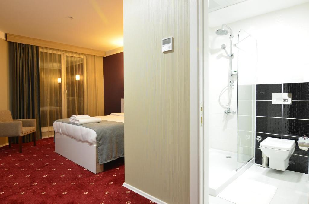 Lifeport Hotel