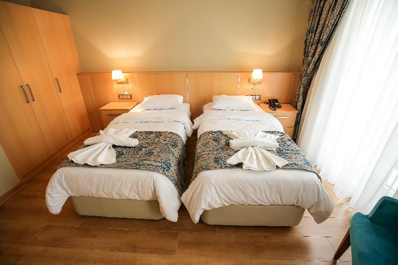 Artika Otel 2*