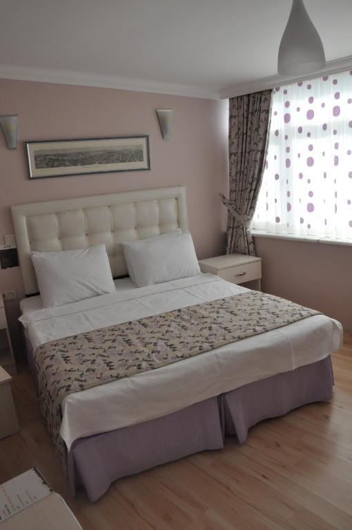 Huxley And Aparts Old 3* Istanbul