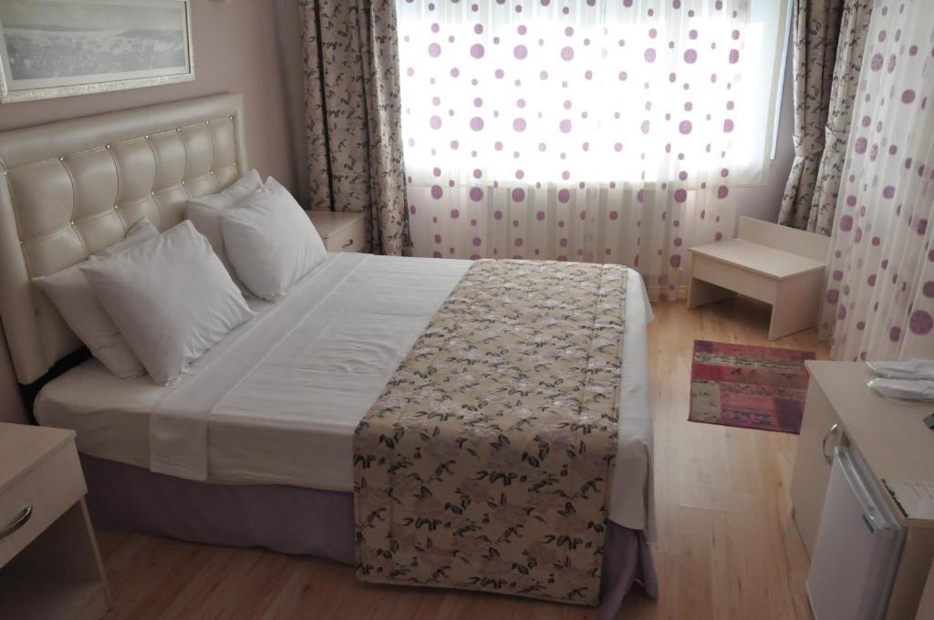Huxley And Aparts Old 3* Istanbul