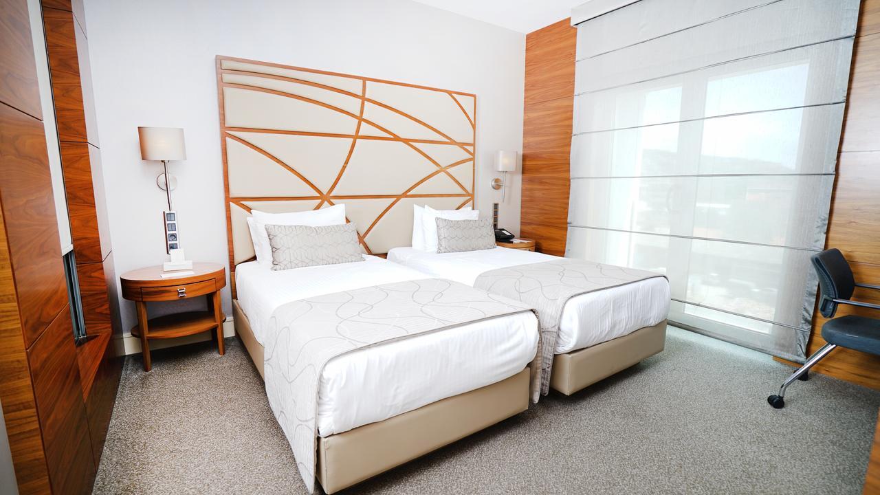 Hotel Cevahir Istambul