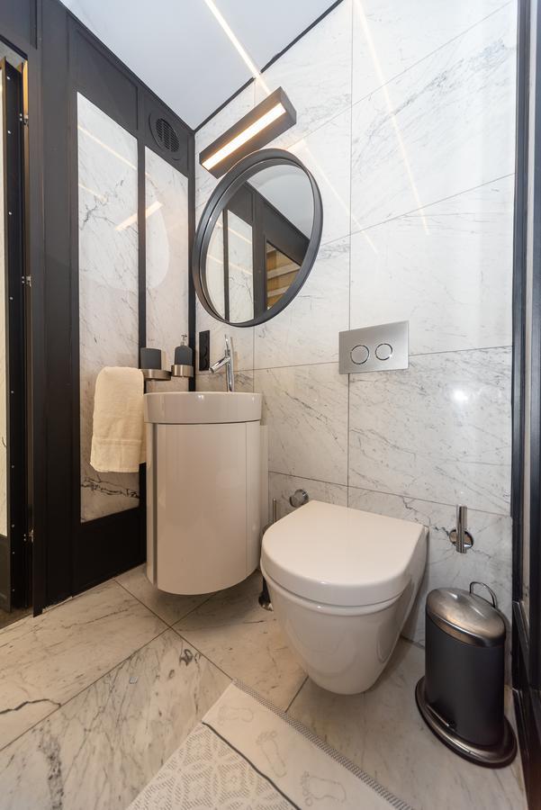 Hotel Ra Eye