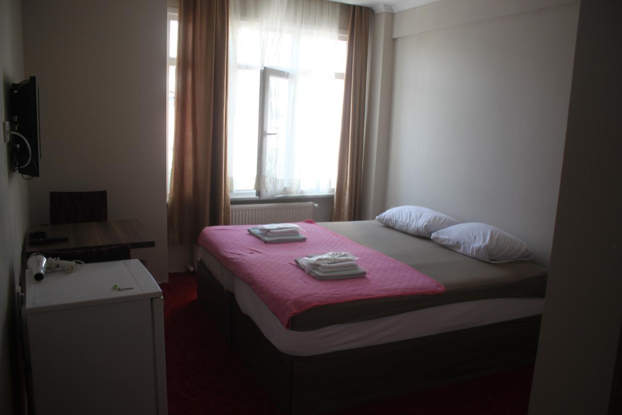 Aparthotel Ikon *