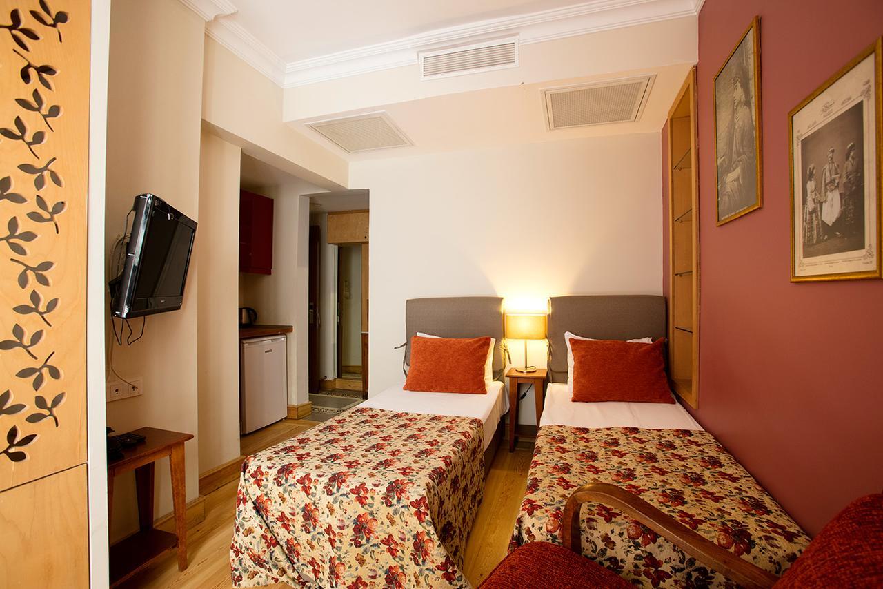 No11 & Aparthotel