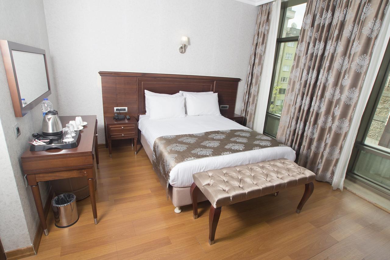 Nova Plaza Boutique Hotel & Spa Hotel