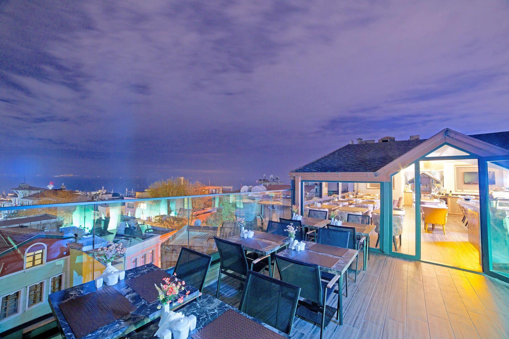 Perula & Hotel