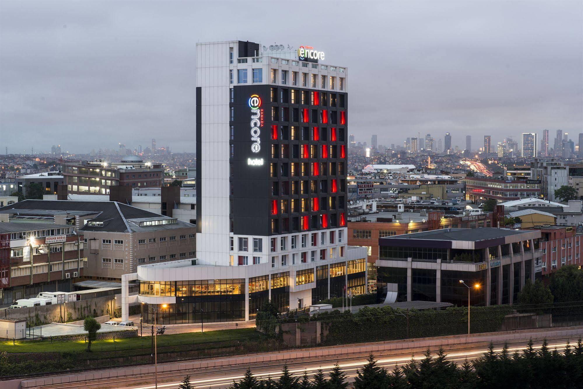 Hotel Ramada Encore Bayrampasa