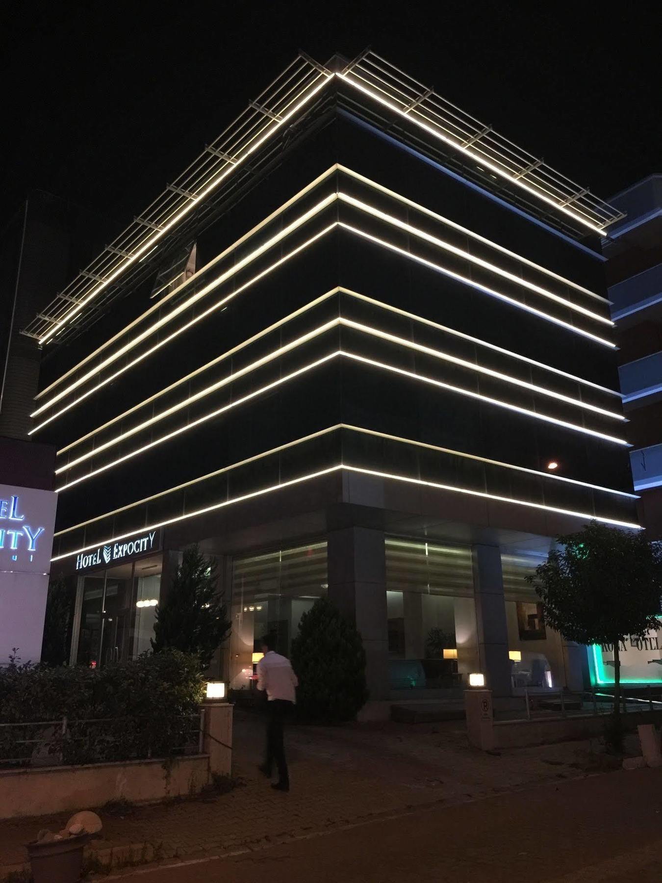 Hotel Expocity