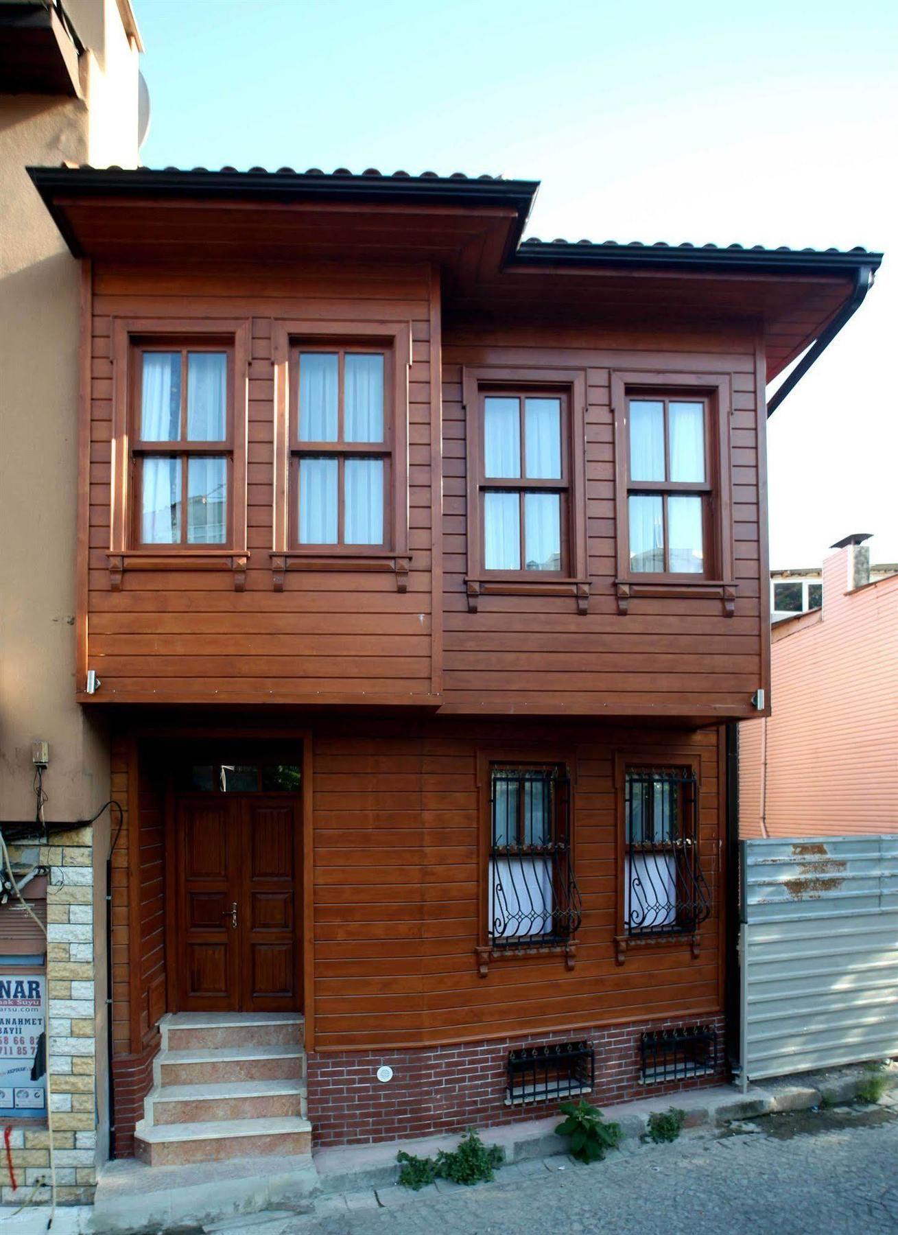 Hotel Lalinn