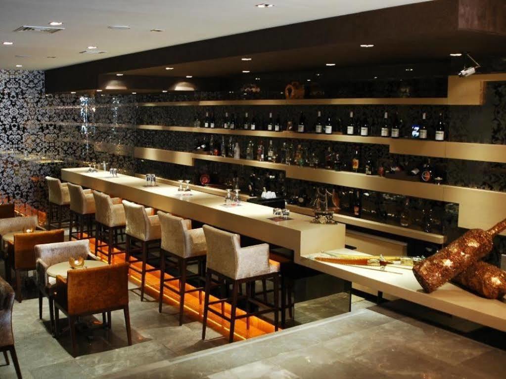 Carlton Old 4*