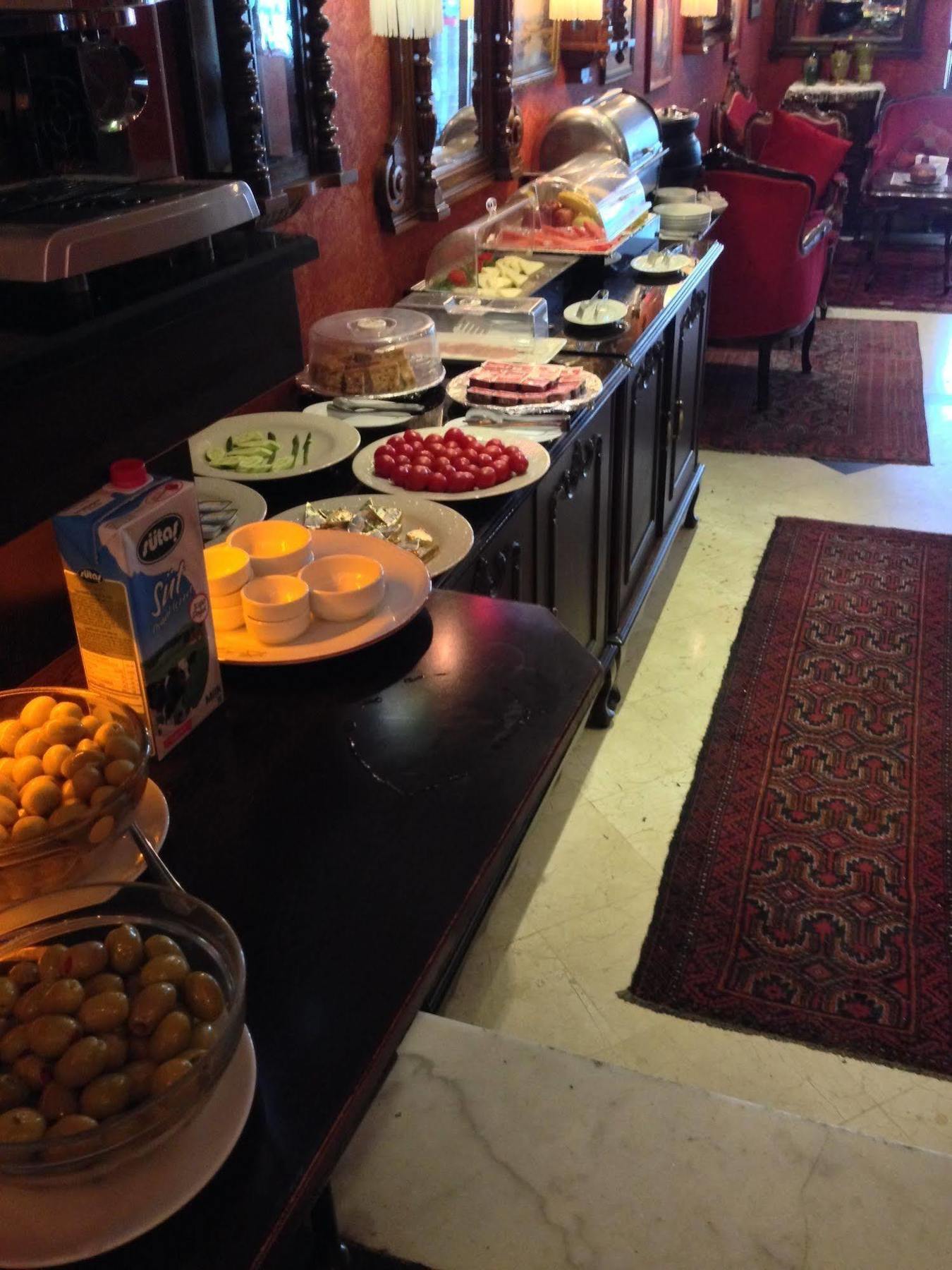 Hotel Kybele 3*