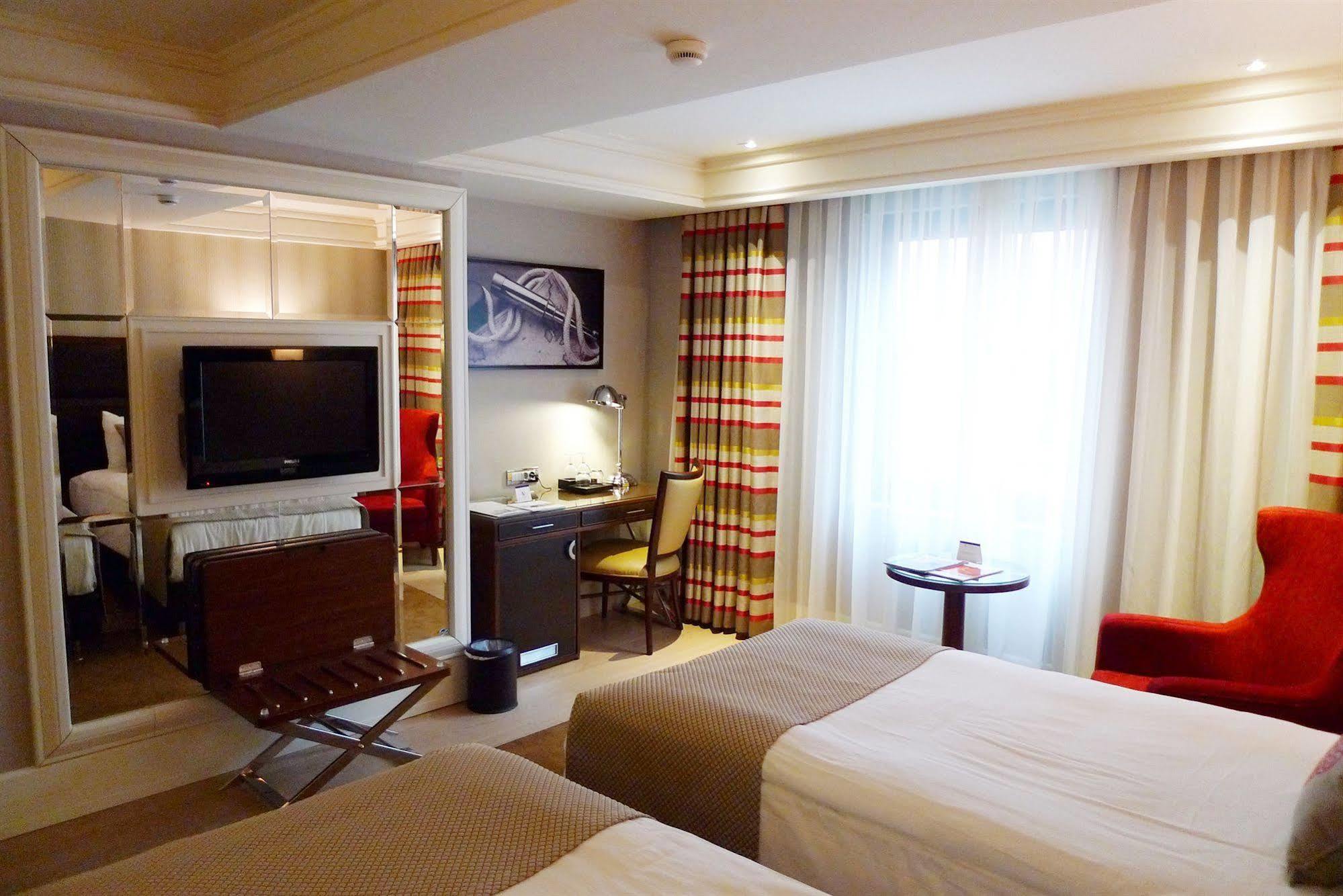 Titanic Comfort Sisli Hotel