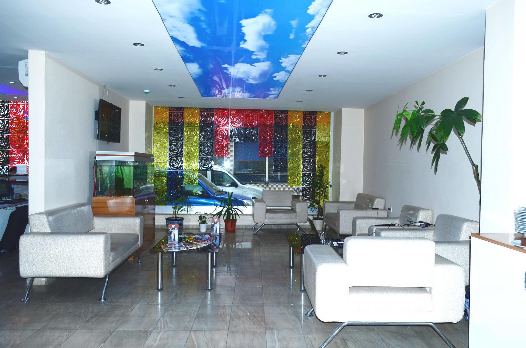 Hotel Airport 3*