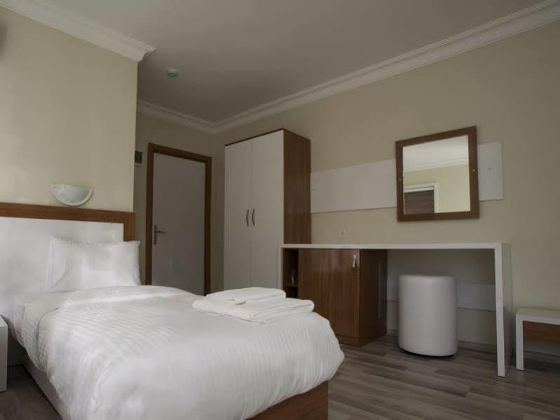 Hotel Airport