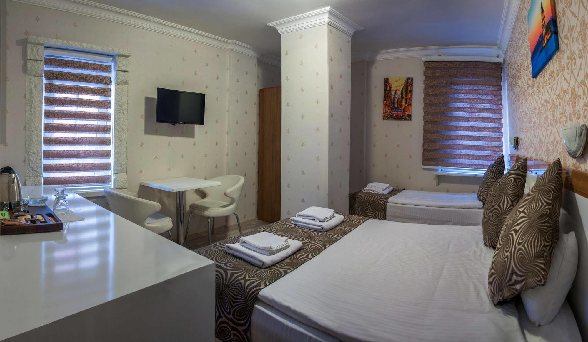 Airport Hotel