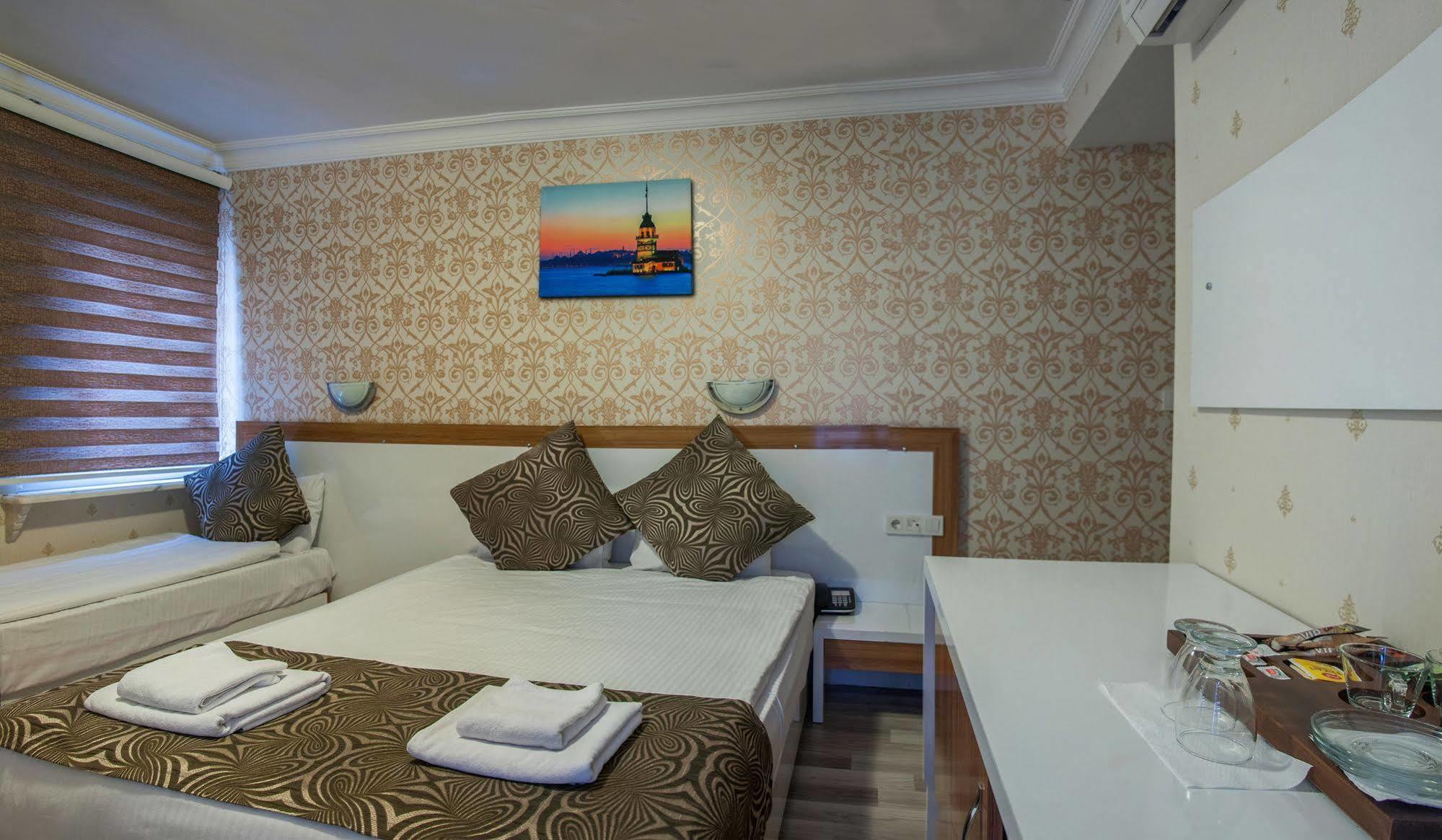 Airport Hotel