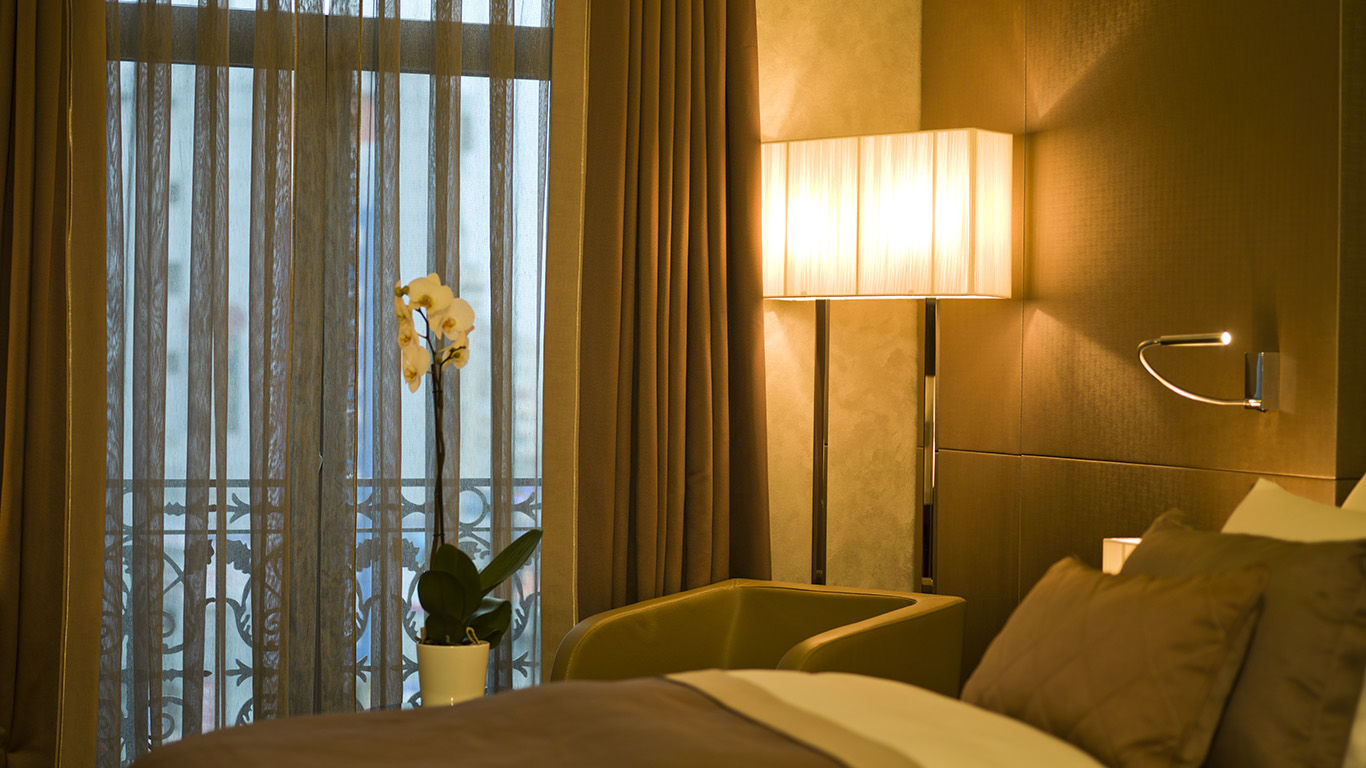 Lasagrada Otel 5*