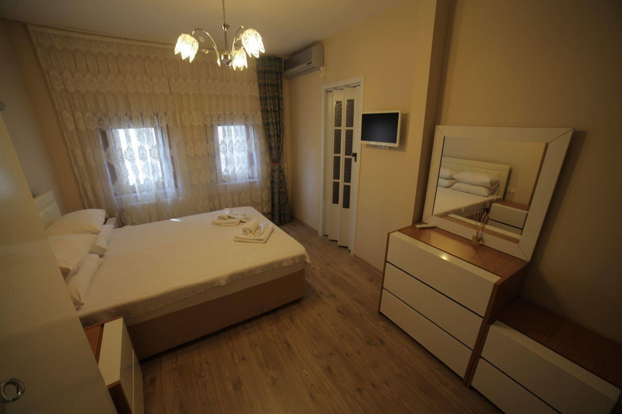 Rose Bouquets Hotel 3*