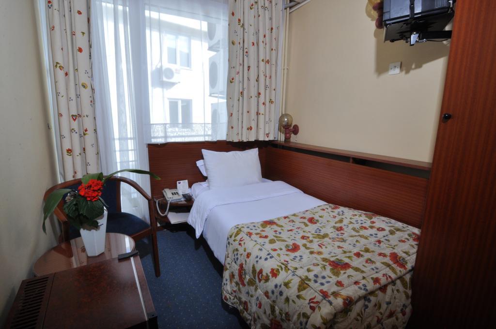Hotel Harem 3*