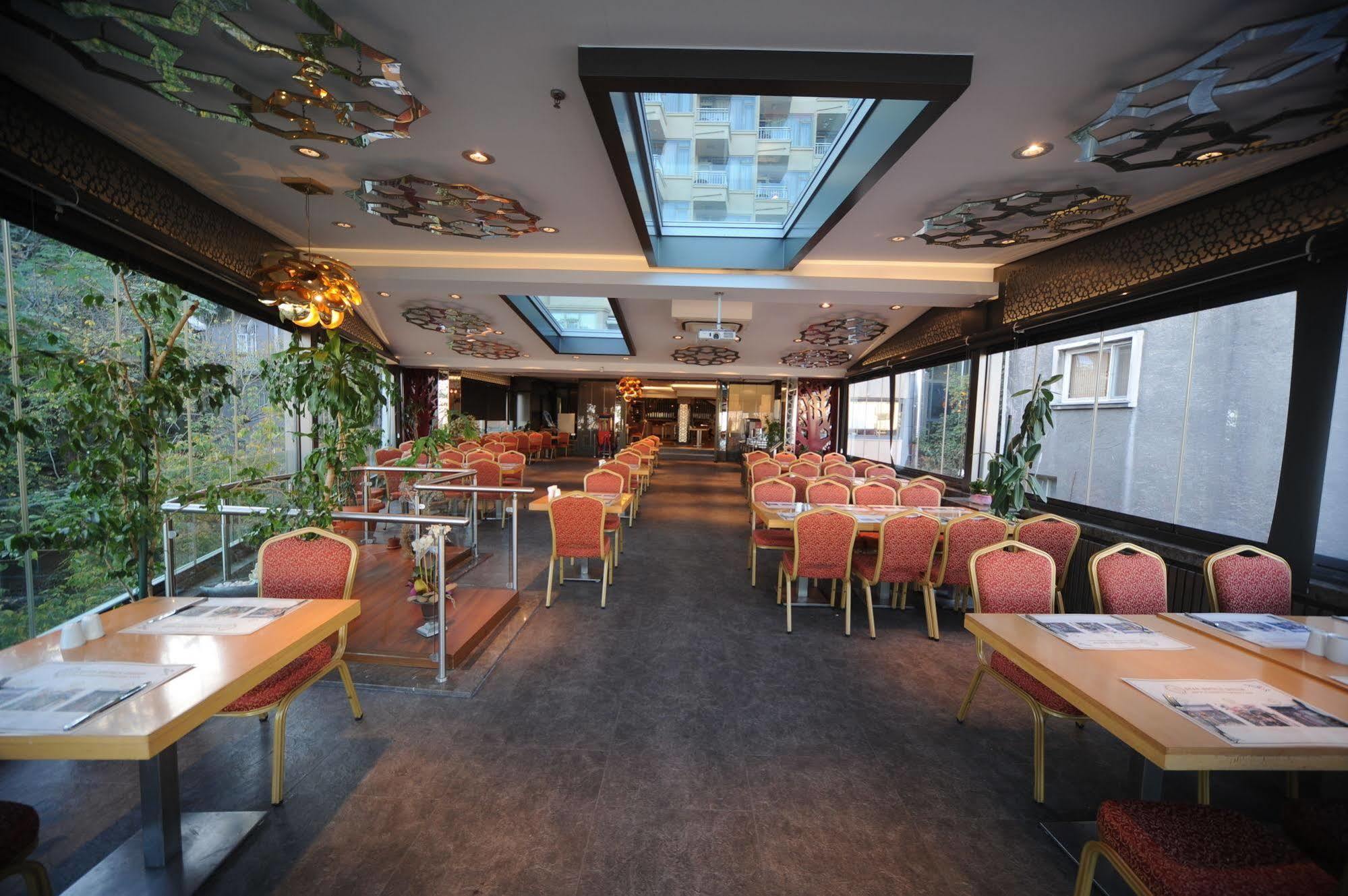 Style Star Cihangir 4* İstanbul