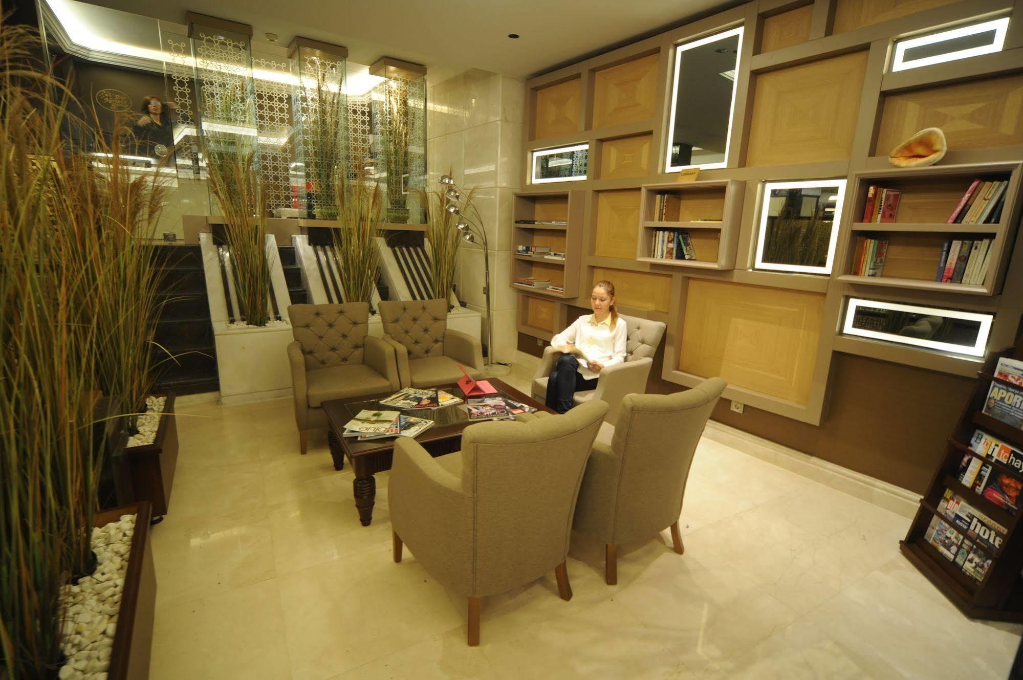 Style Star Cihangir Otel 4*