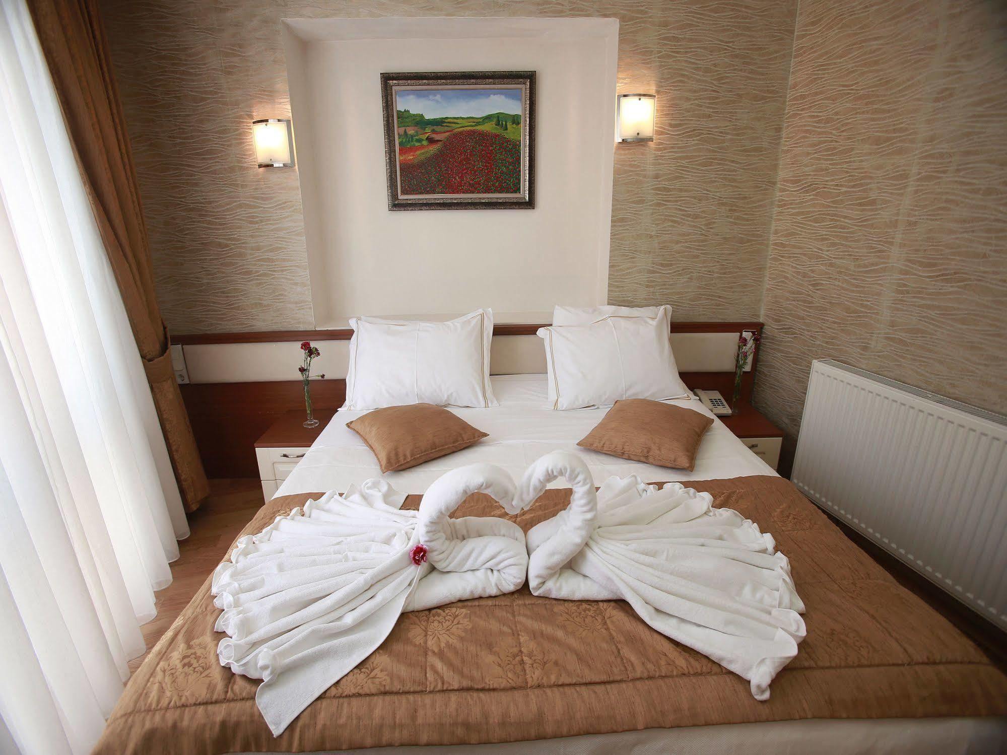 Arife Sultan Hotel 3*