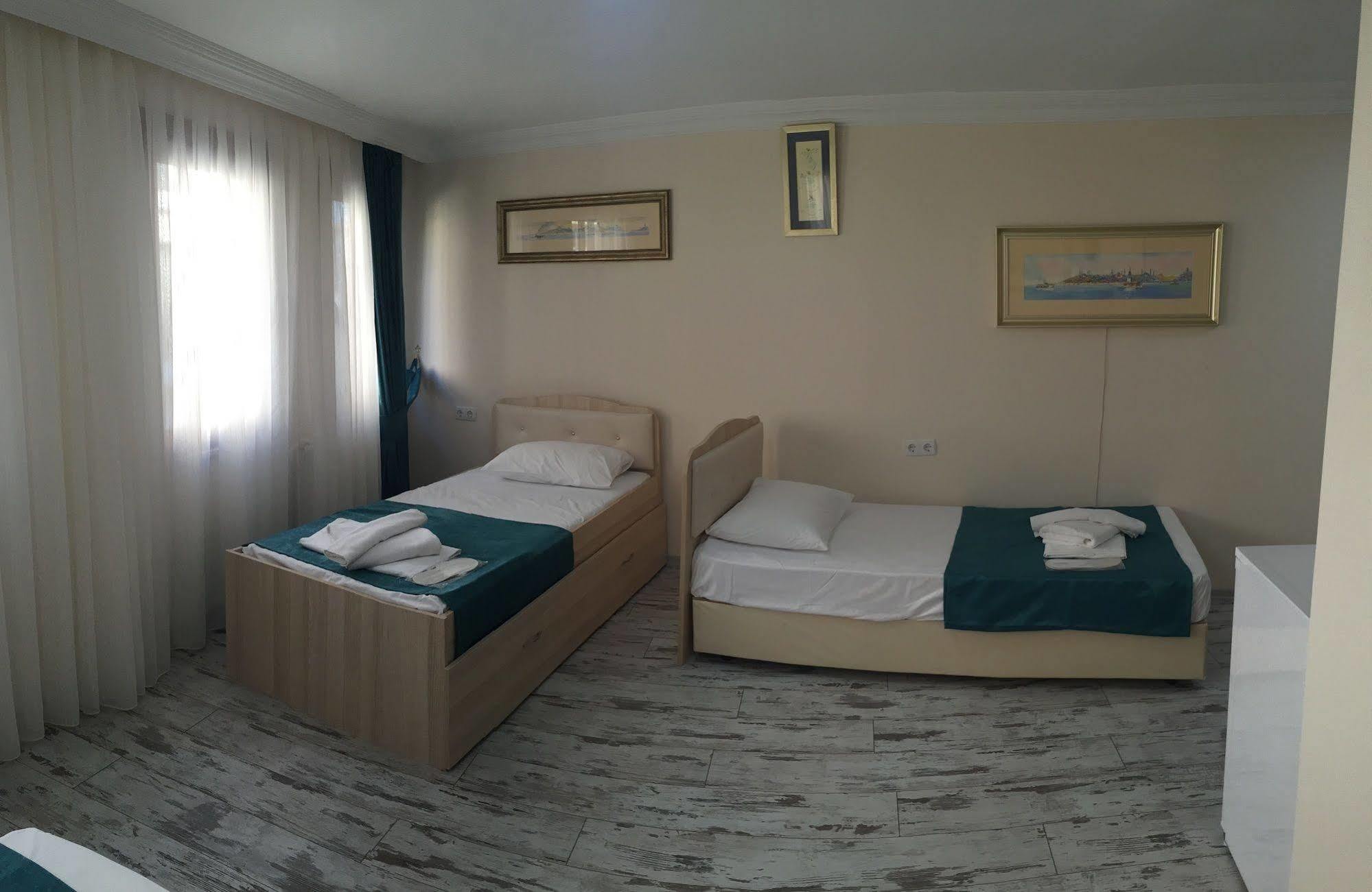 Bed & Breakfast Elisa Hotel 2*