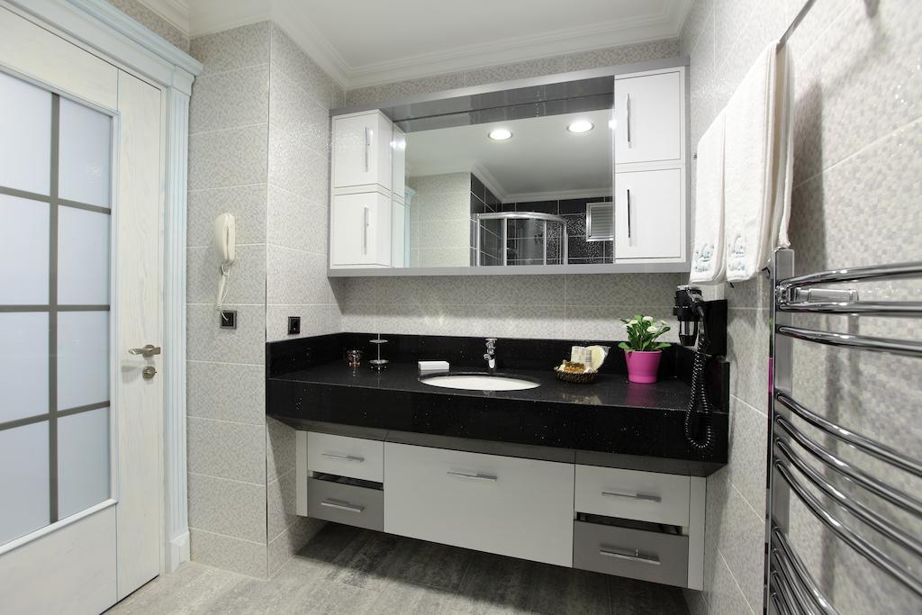 Aparthotel Lir Long