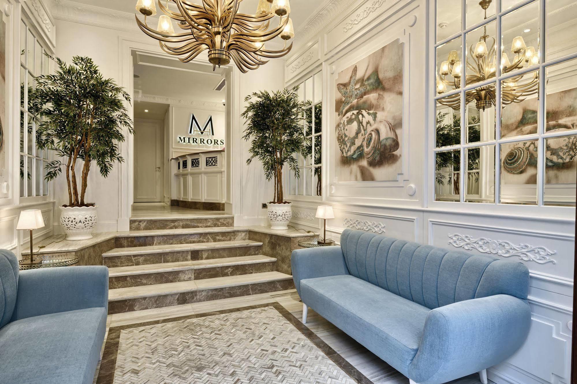 Mirrors Hotel Istanbul