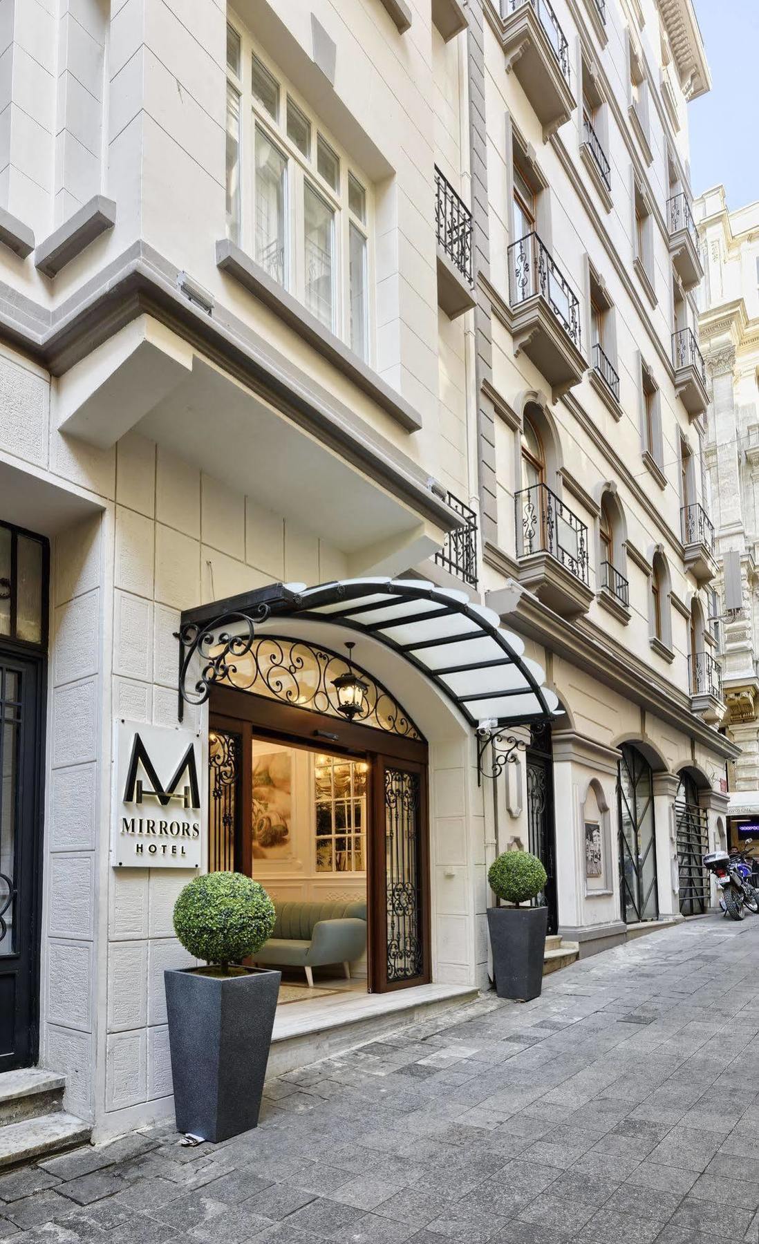 Mirrors 4* Istanbul