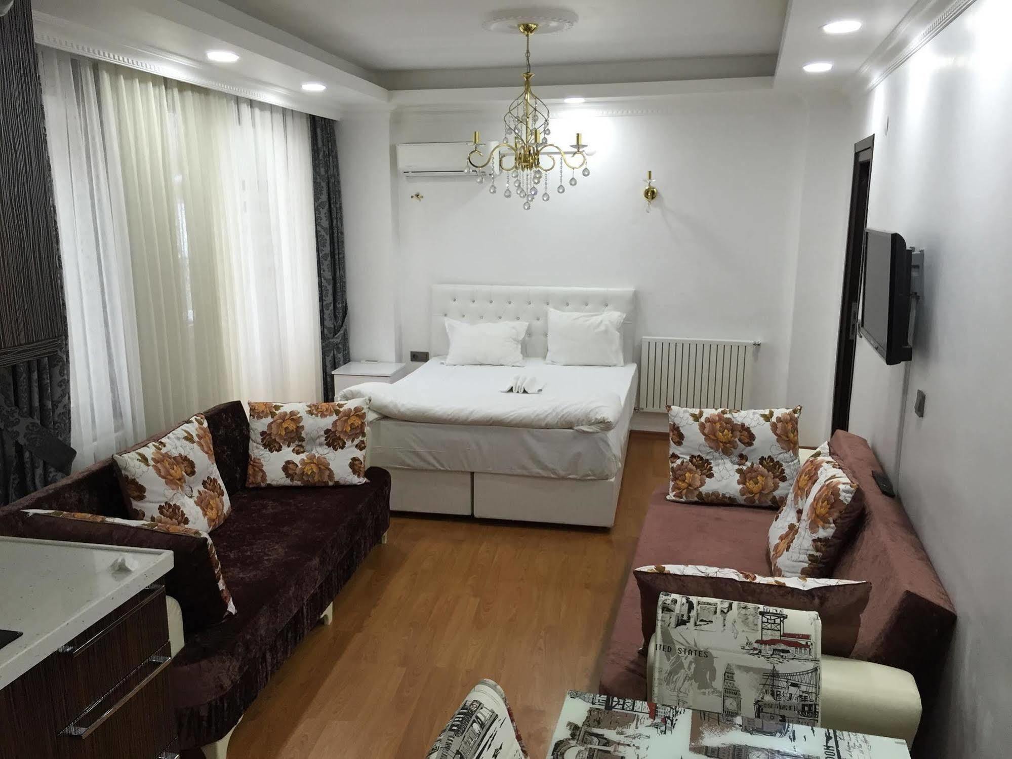 Aparthotel Ayasofya Deluxe 3*