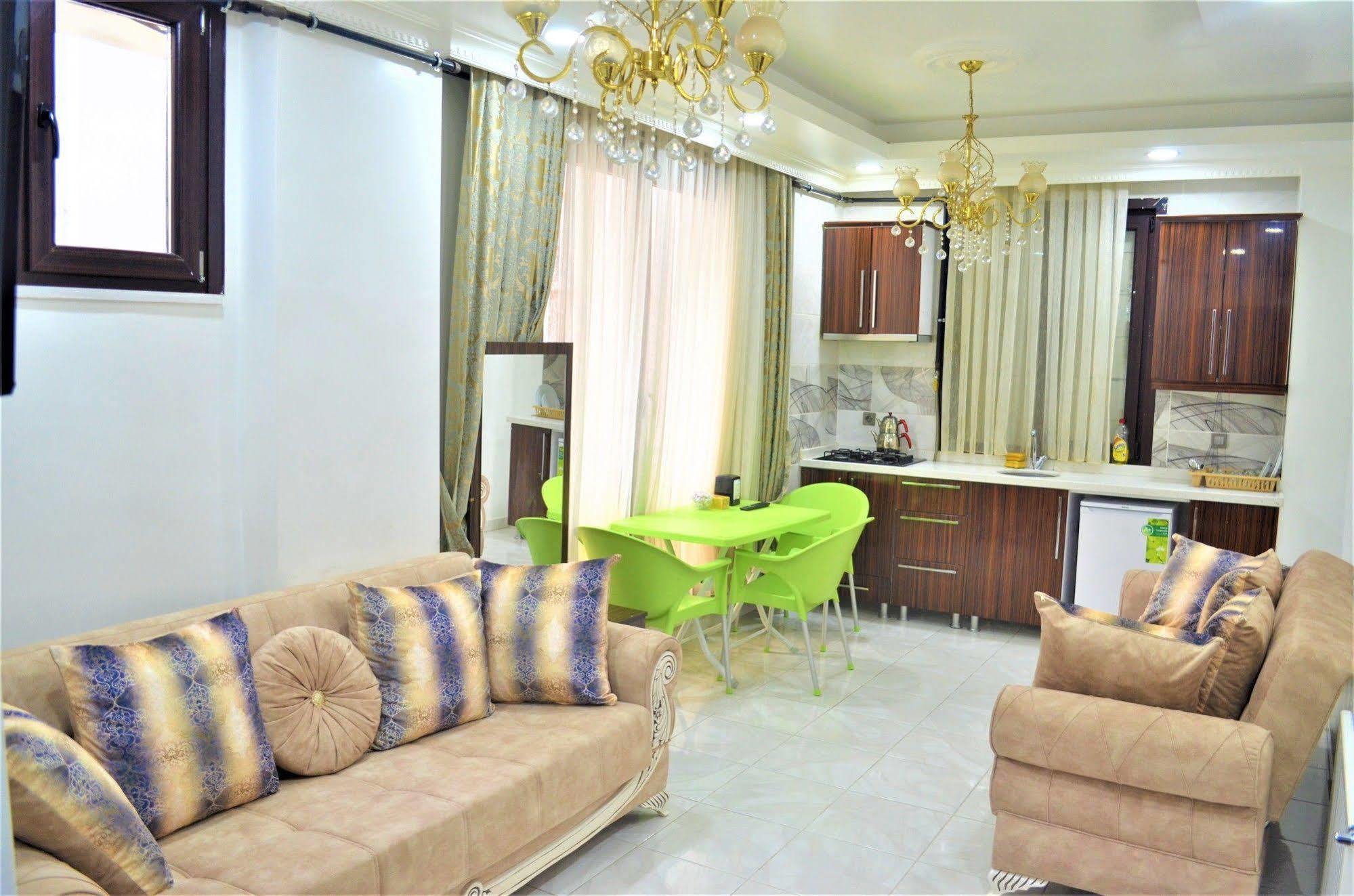 Ayasofya Deluxe Aparthotel