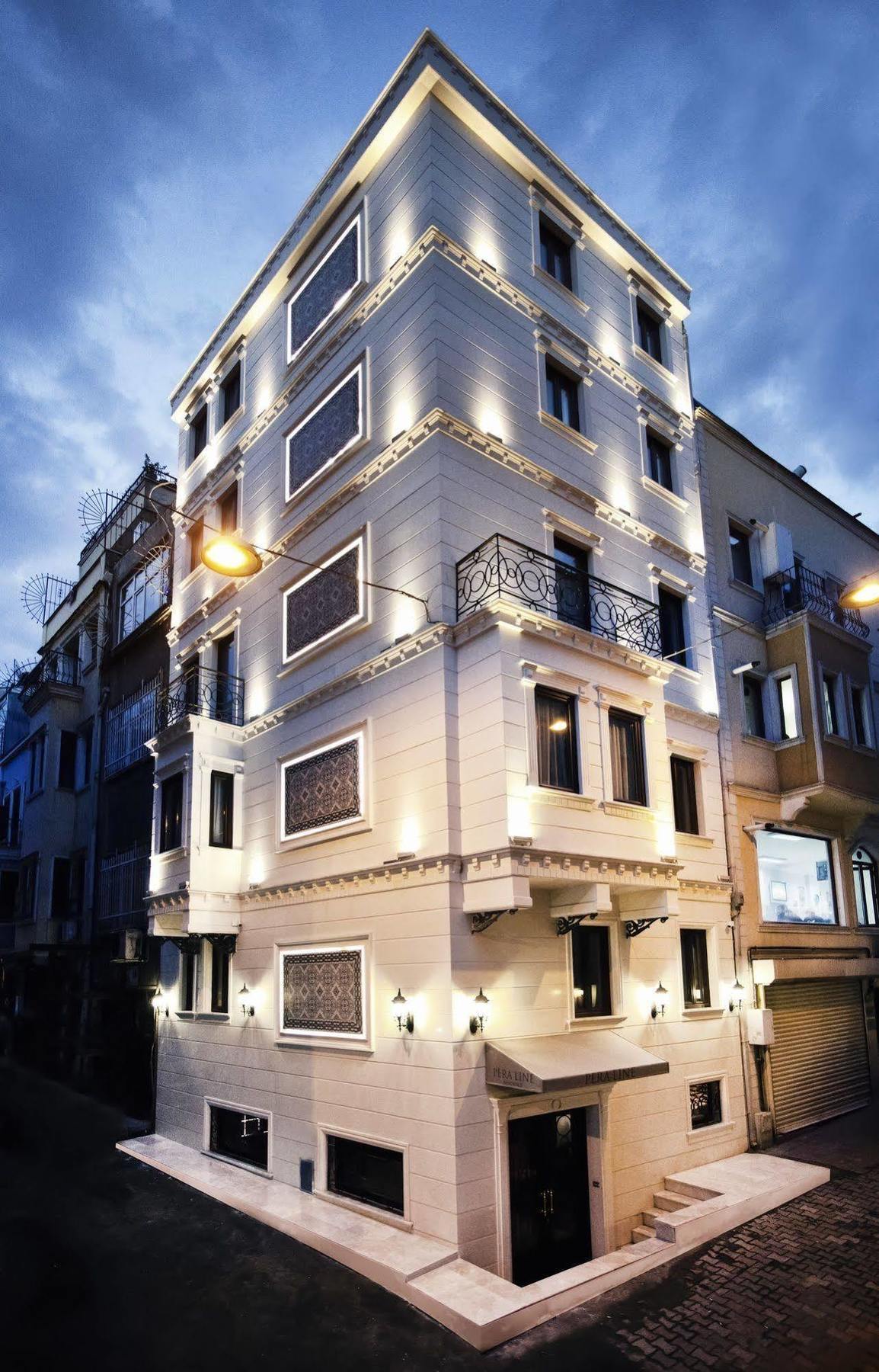 Pera Line Otel 2*