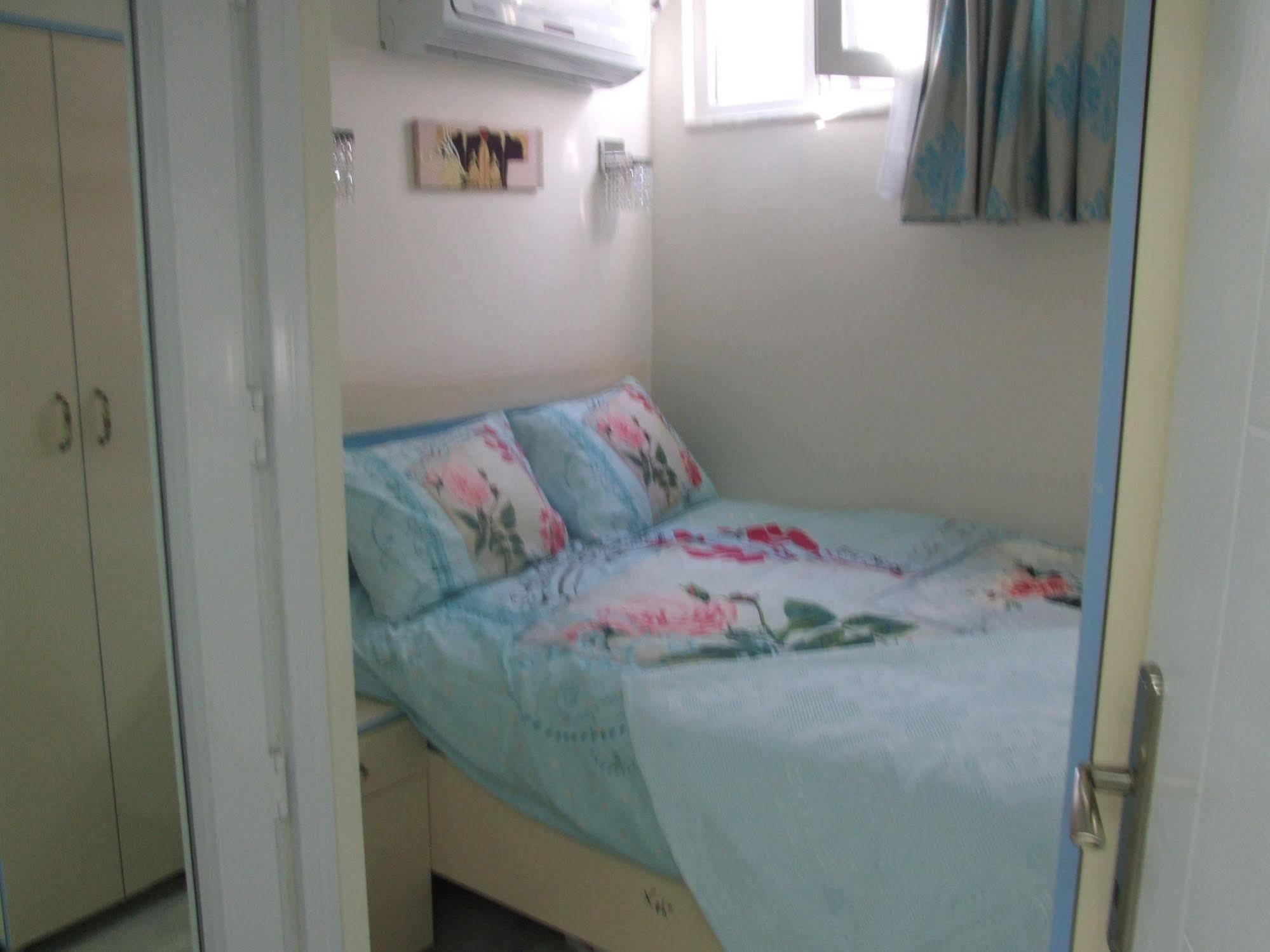 Armis House *