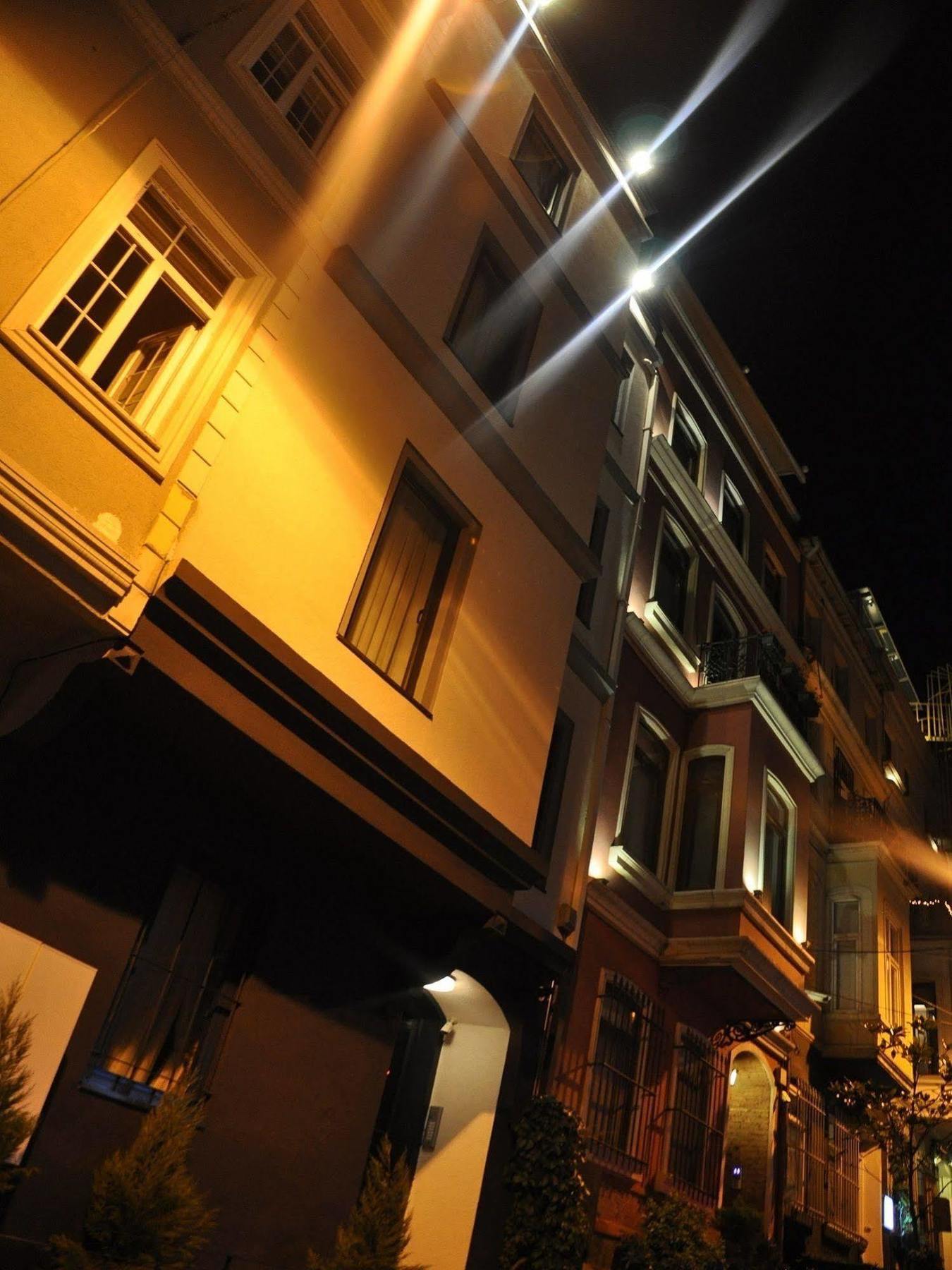 No 18 Boutique * Istanbul