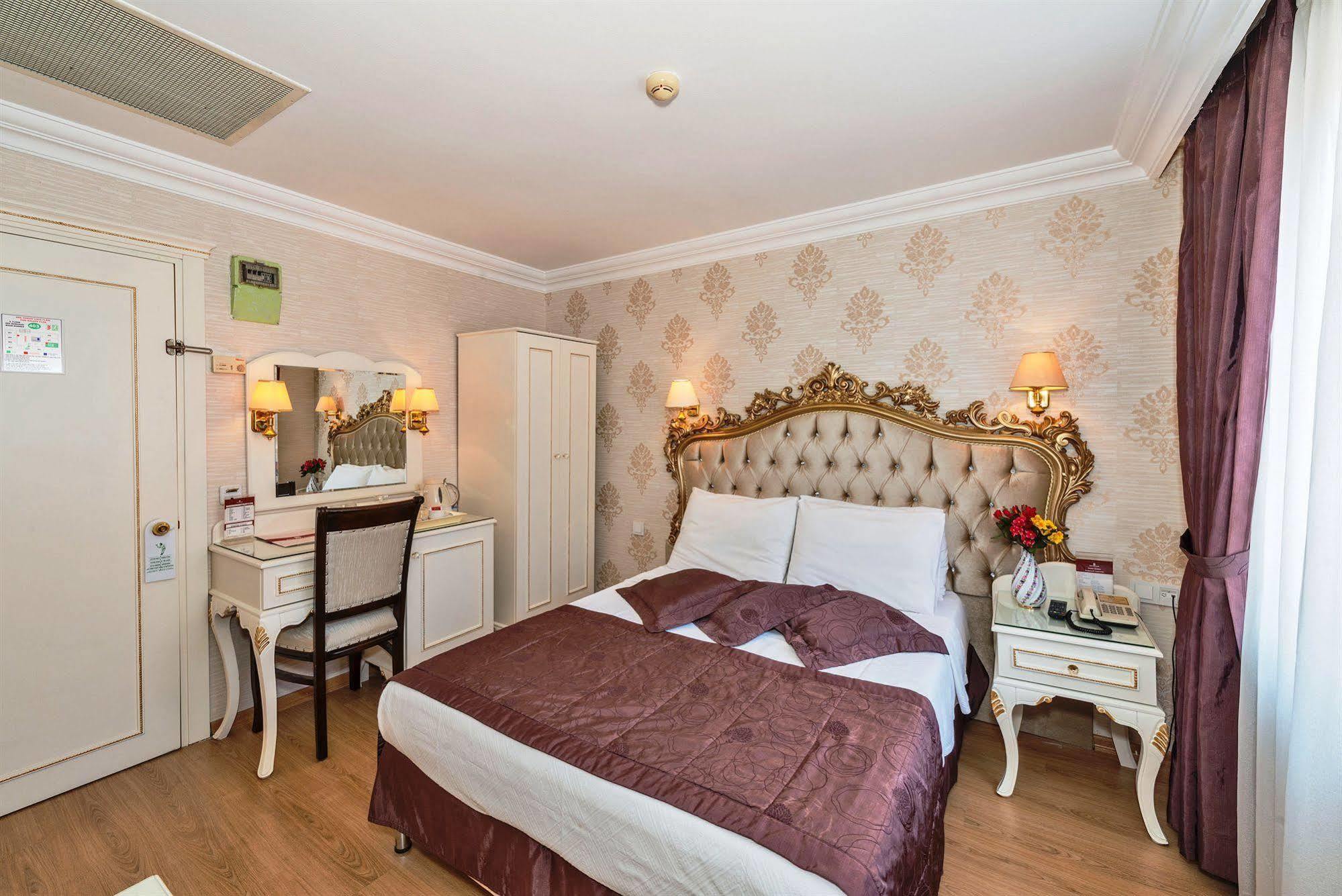 Hotel Santa Sophia - 3*