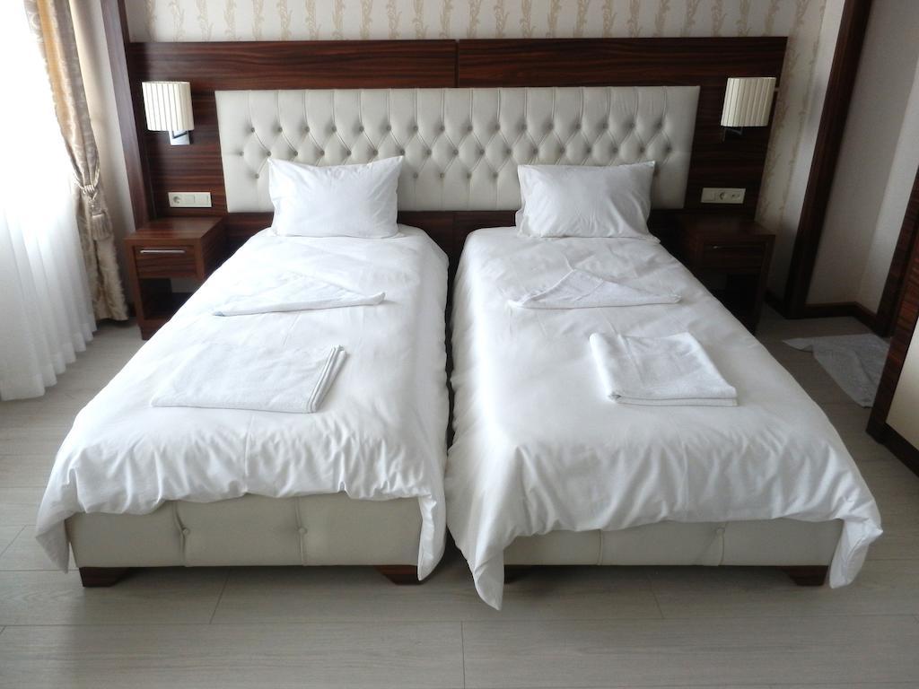 Angelos Home Hotel *