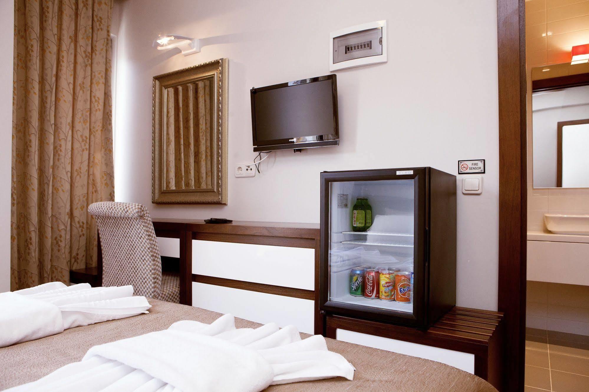 Stanpoli Hostel