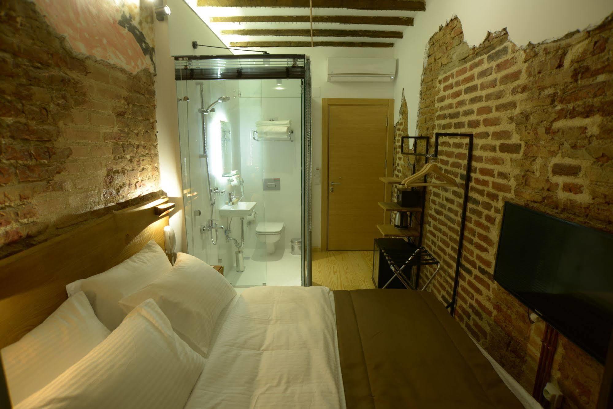 Aparthotel Gen Suites Pera 2*