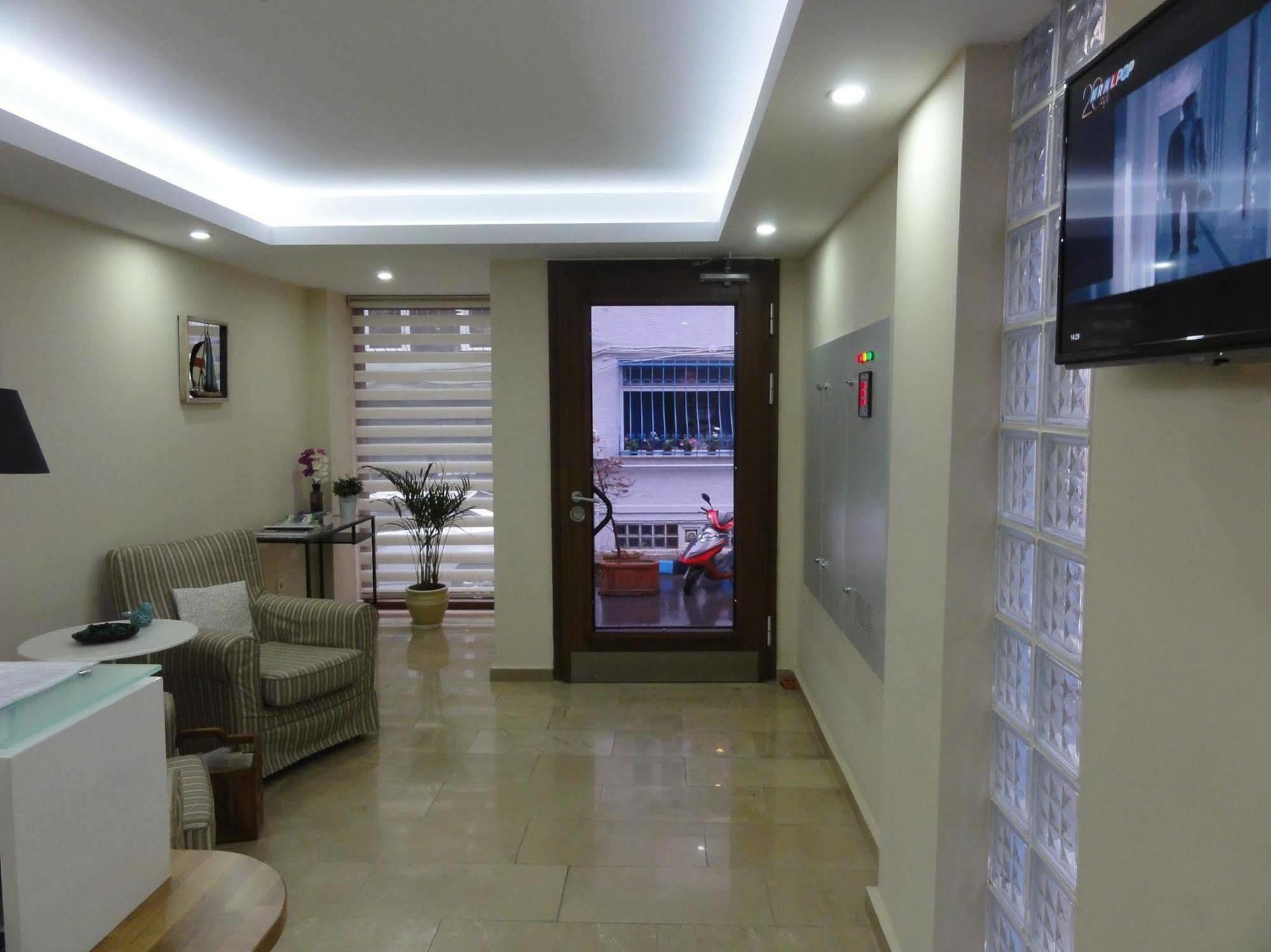 Lodos Apartment *