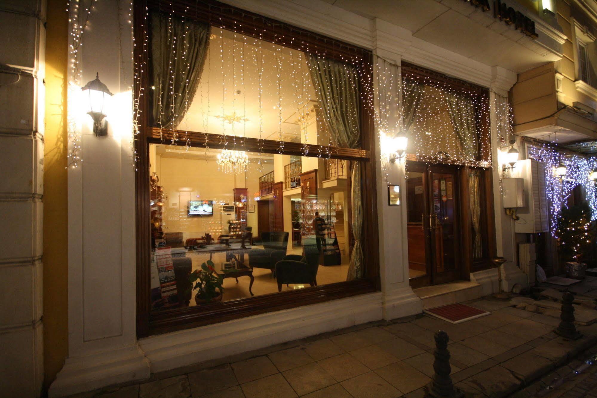Sirkeci Park Hotel 3*