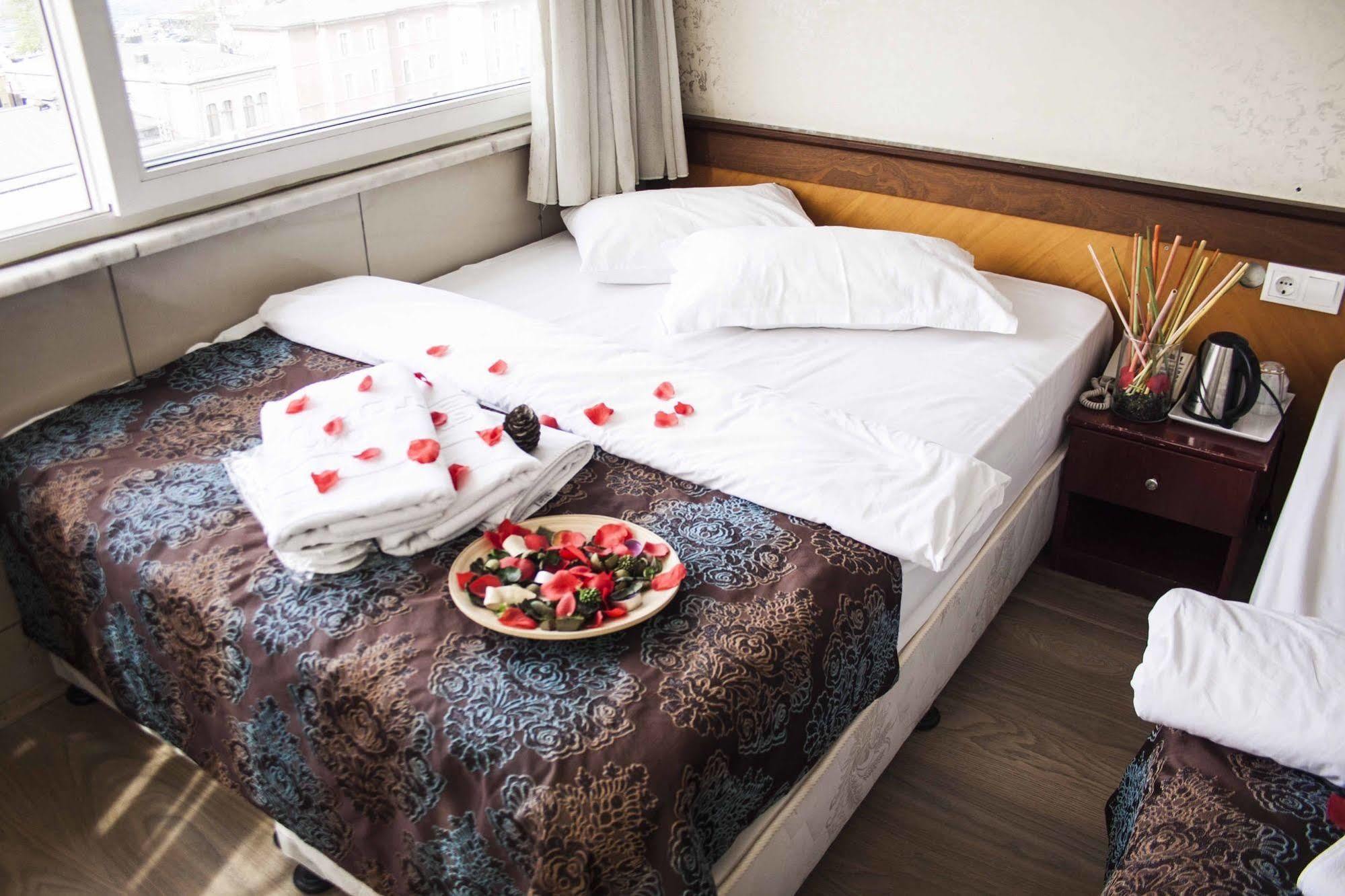 Sirkeci Esen Hotel Istanbul