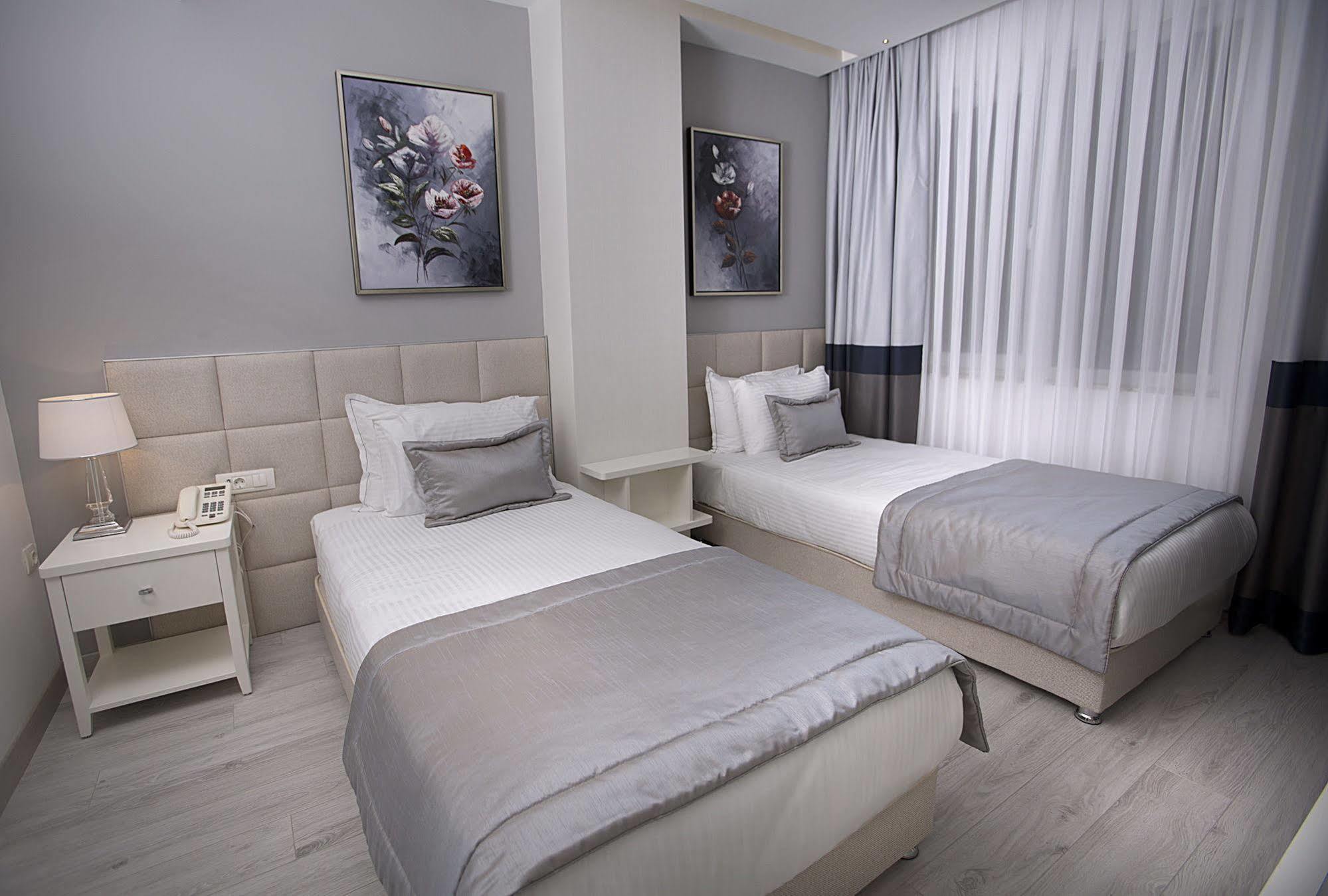 Hotel Rawda Bakirkoy 4*