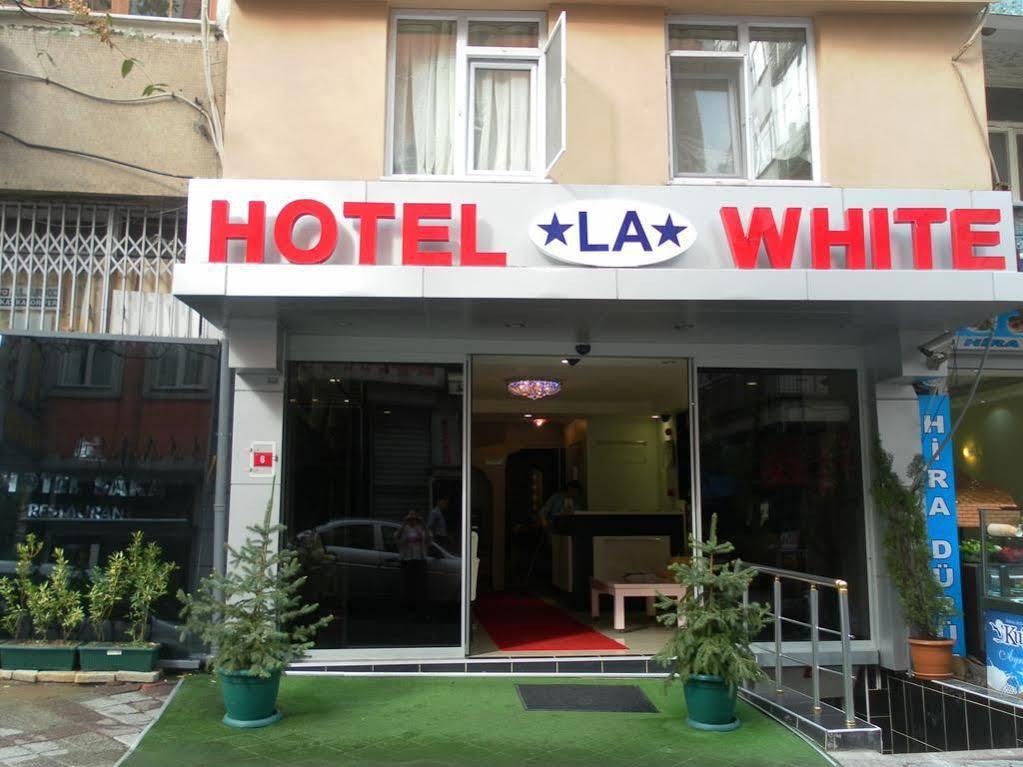 Hotel La White 2*