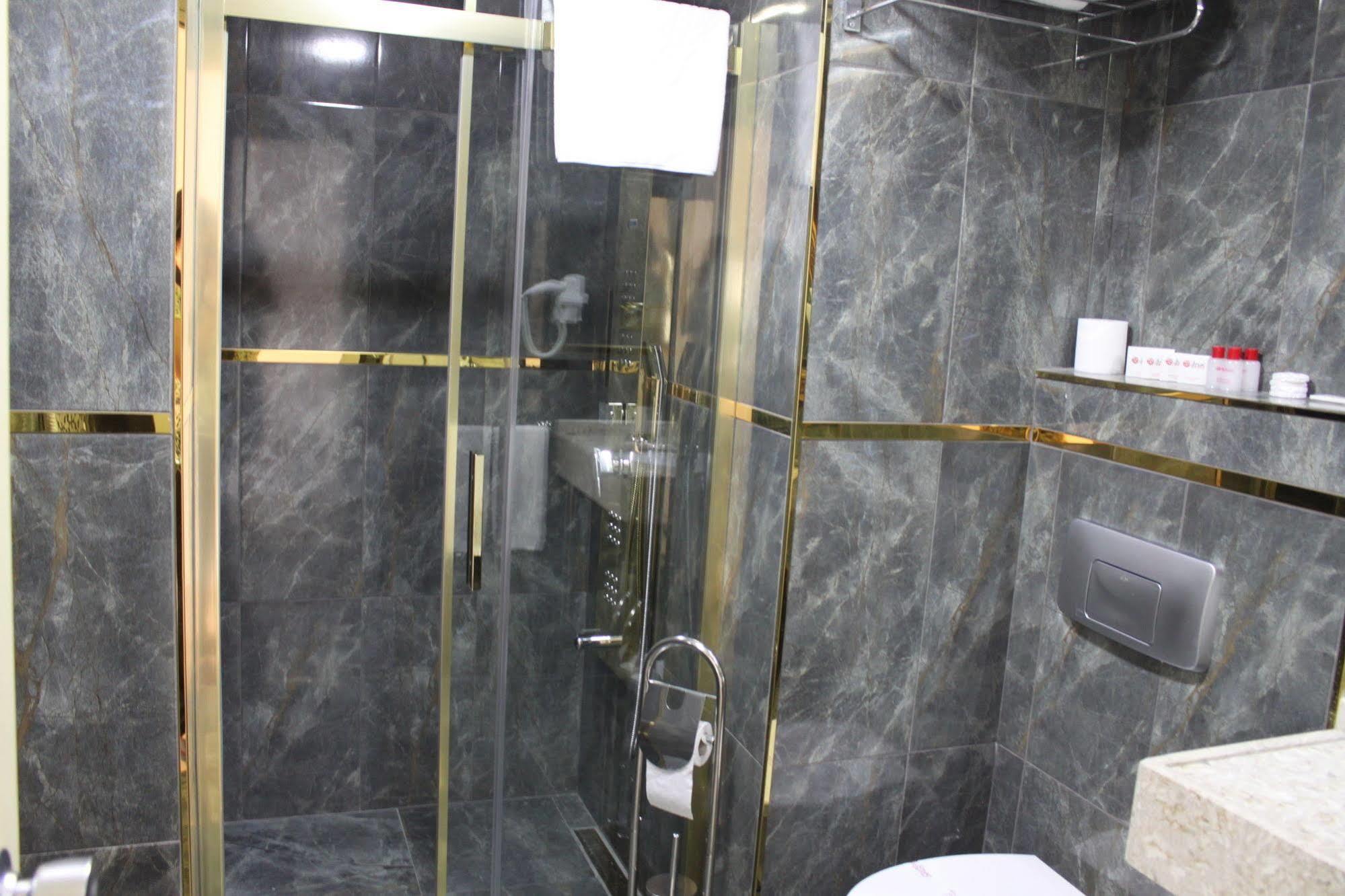 Asur Hotel