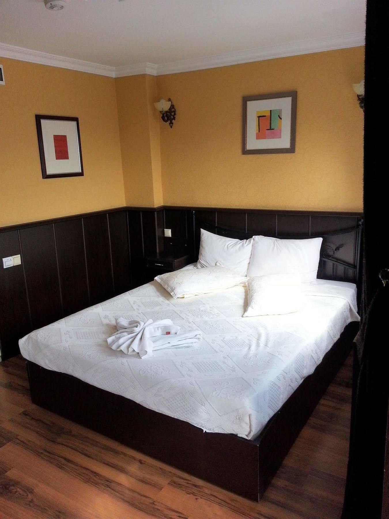 Arasta Guest house 3*