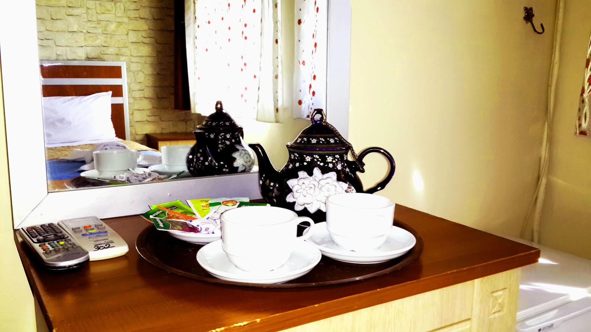 Hotel Gur 2*